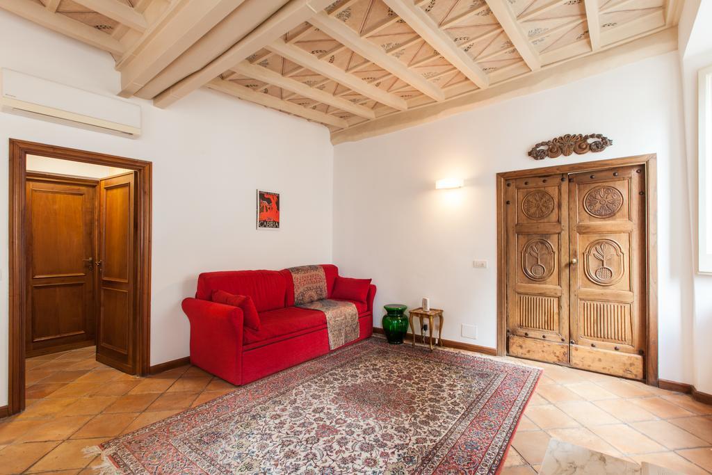 A Window On Pantheon Apartment Rome Exterior photo